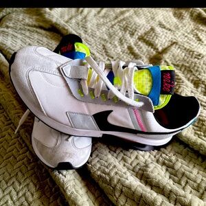 Nike sneakers men’s size 10.5